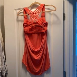 Lululemon Tank Top / Sports Bra